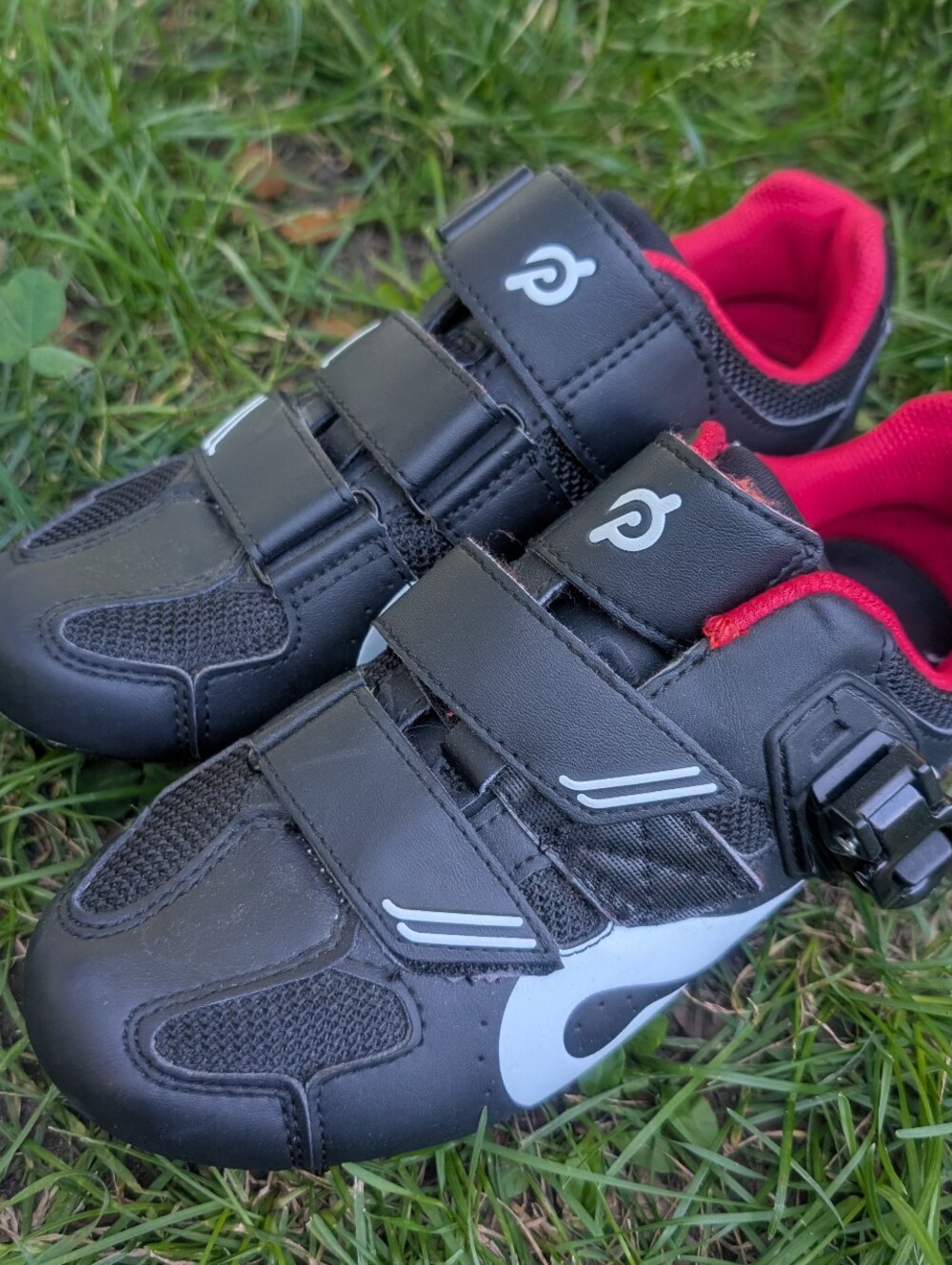 Peloton Road Cycling Shoes Womens EU38 Black Red 3-Bolt Look Delta Cleats Spin